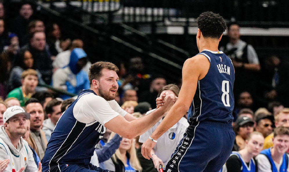 勇士爆冷国王,波尔津吉斯完成帽子戏法 勇士爆冷国王,波尔津吉斯完成帽子戏法