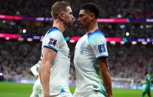 豪门对决!竞猜热点上演世纪大战 豪门对决!竞猜热点上演世纪大战