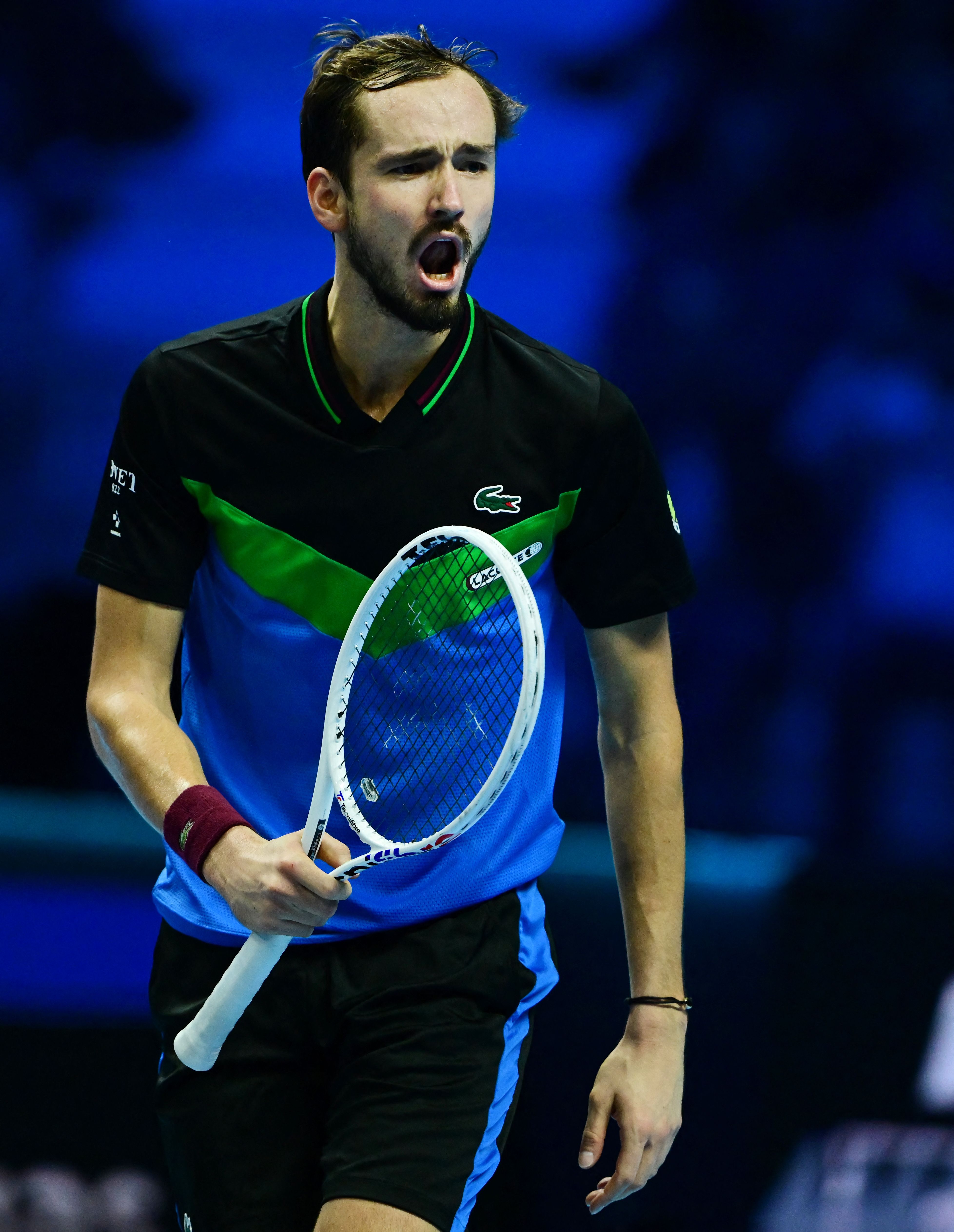 拉沃尔杯力克年终总决赛，梅德韦杰夫点燃赛场